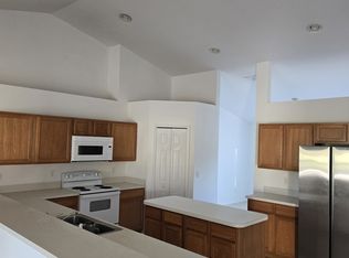 677 Hatchwood Dr, Haines City, FL 33844
