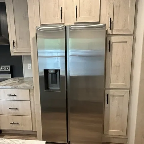 2 bed, 1.0 bath, $1,049 — Photo 3