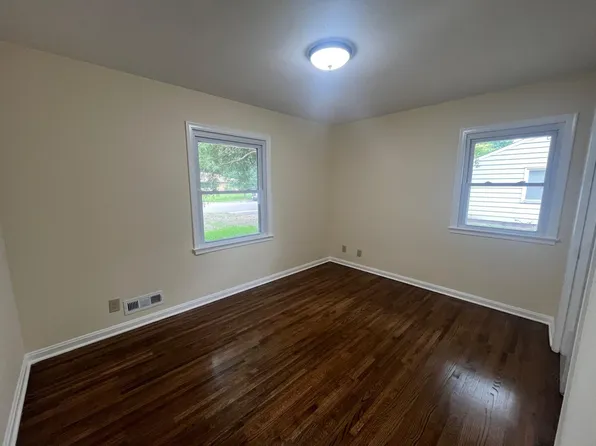 324 111th Ave NW, Coon Rapids, MN 55448