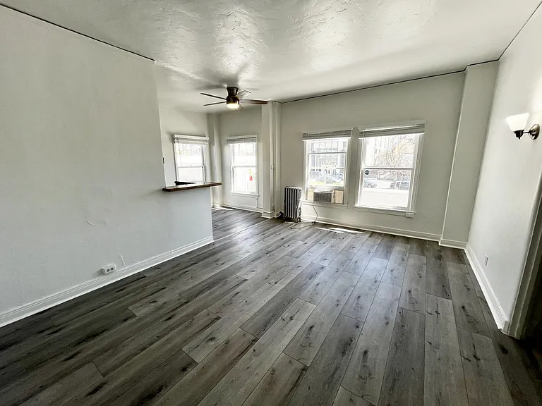 5613 Carlton Way #210 — Photo 8