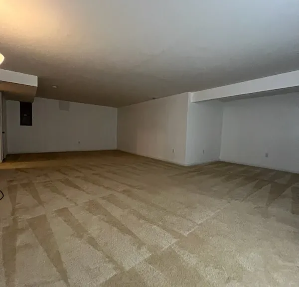 421 Cicero Xing — Photo 9