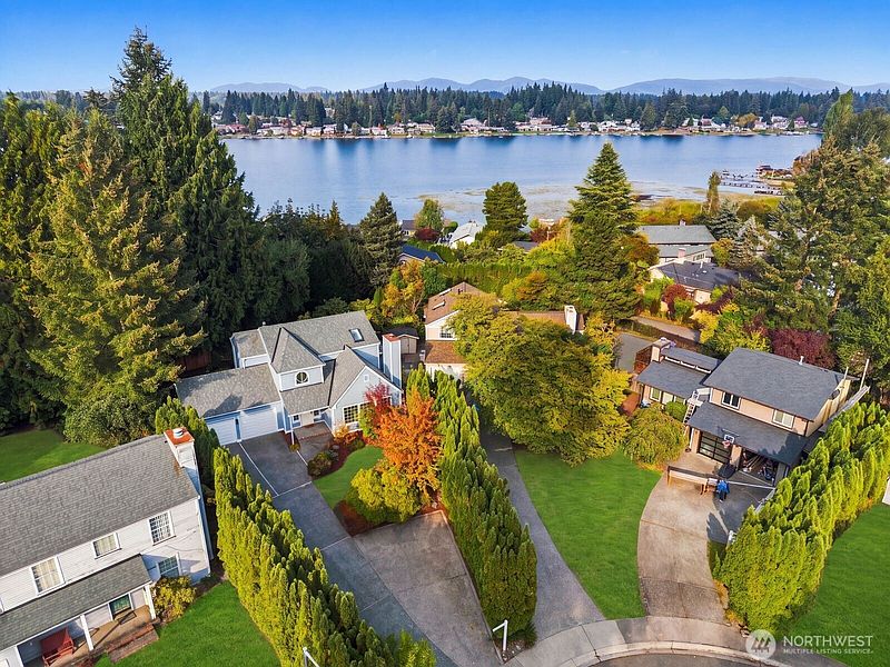 3rd image of 13834 SE 271st Street