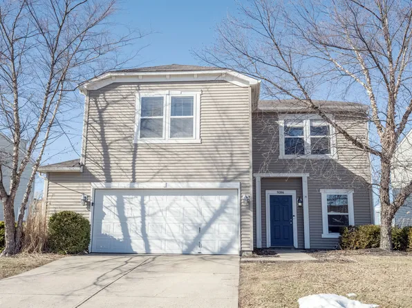 9286 W Quarter Moon Dr, Pendleton, IN 46064