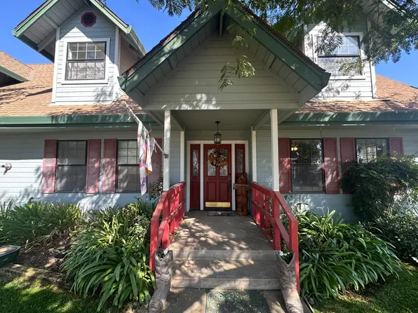 8213 E Monte Vista Ave, Denair, CA 95316
