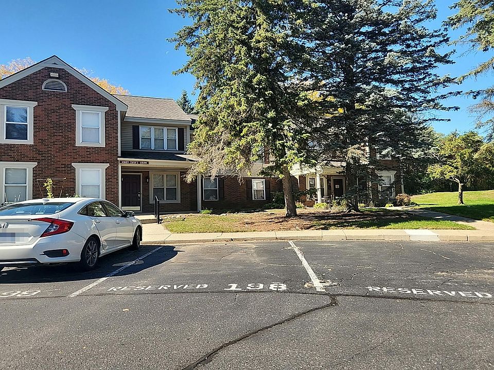 1st image of 1527 Porter Cir