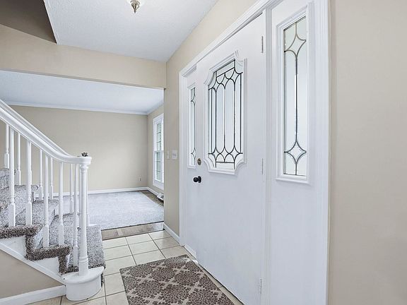 4th image of 3910 Aspen Hills Dr