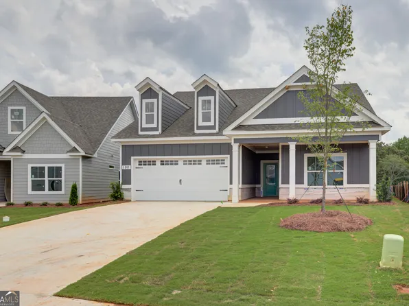 80 Redhaven Dr, Senoia, GA 30276