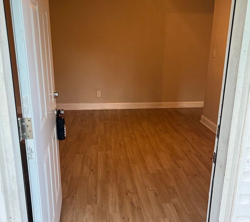 1st image of 8036 Mattox Ave #8034