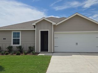 224 Whispering Pine Dr, Royse City, TX 75189