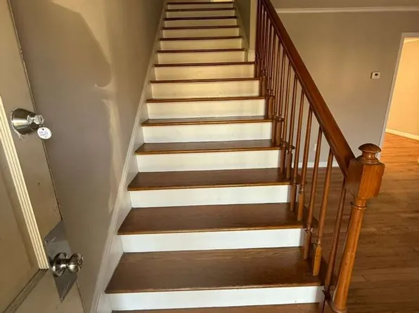 W. Colonial Dr. 231, 231 W Colonial Dr #C, Thomasville, NC 27360