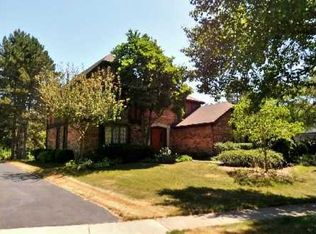 5214 Brookfield Ln, Sylvania, OH 43560