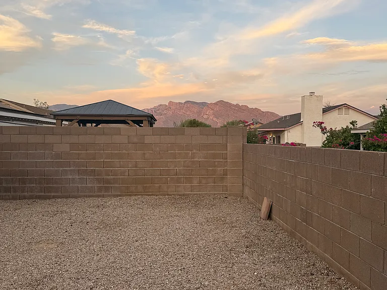 2601 W Camino Del Medrano — Photo 15