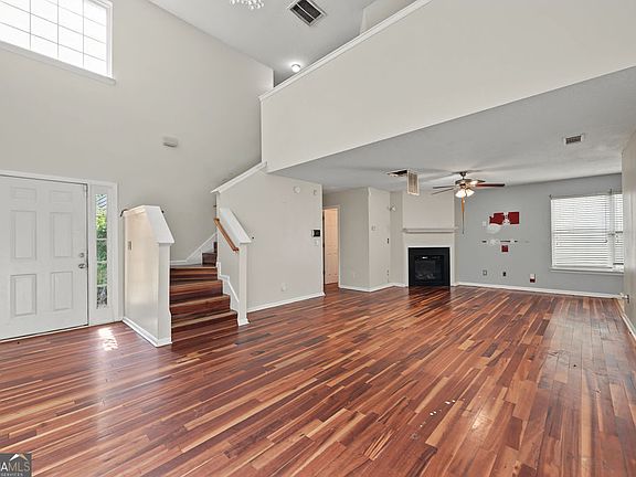 5th image of 4125 Alveston Dr