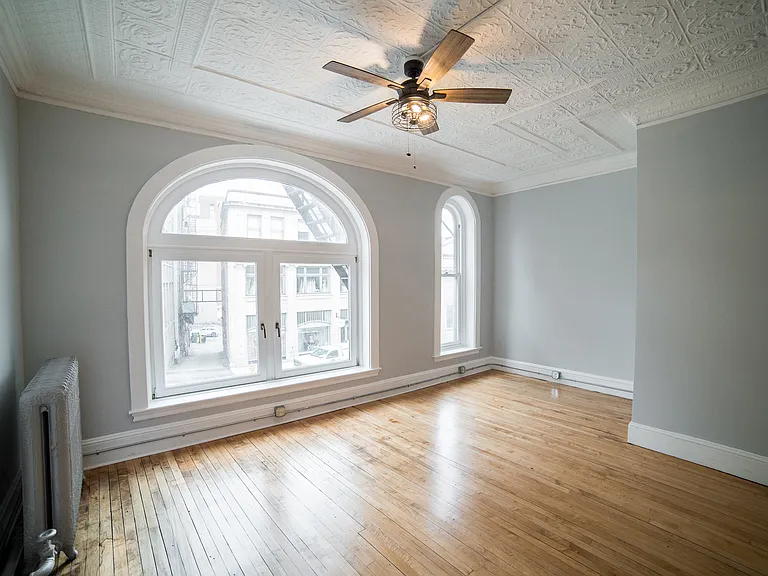 22 State St #2 — Photo 4