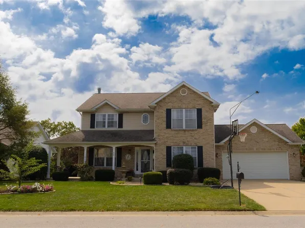 945 Stanford Way, Fairview Heights, IL 62208