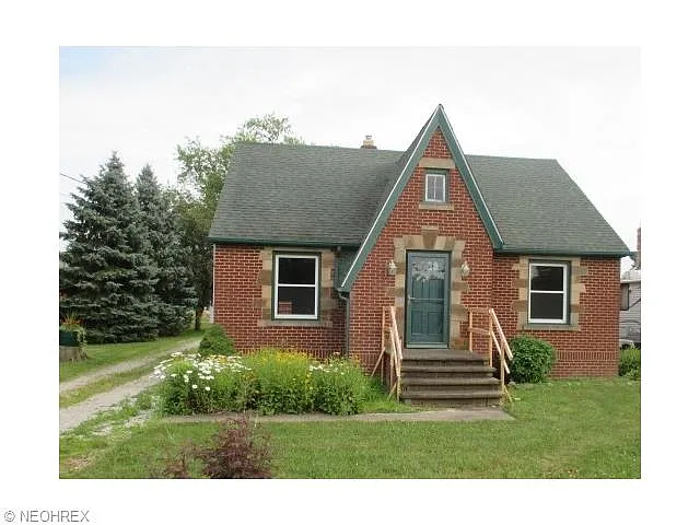 39497 Butternut Ridge Rd photo 1