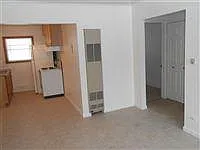 4531 Crooks Rd — Photo 4