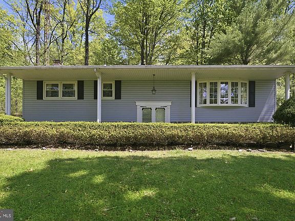 3rd image of 175 Carr Hill Rd
