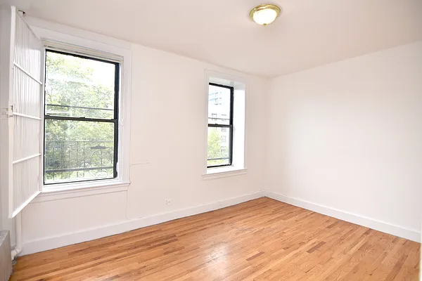 Rented by Bohemia Realty Group | media 12