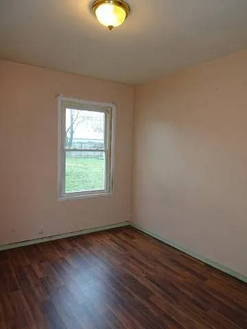 481 Nassau Dr — Photo 3