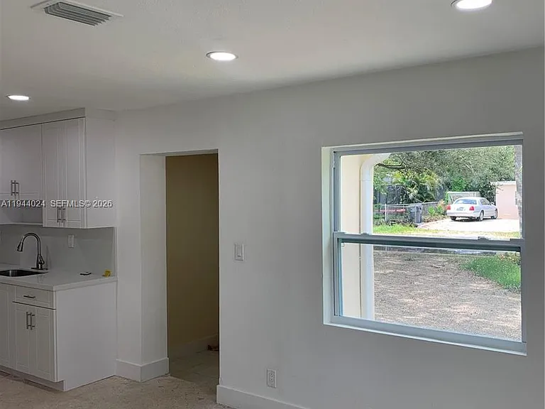 6740 Park St — Photo 14