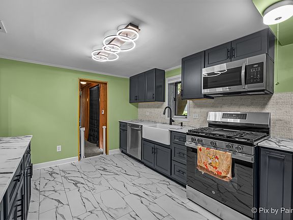 2nd image of 208 Opatrny Dr