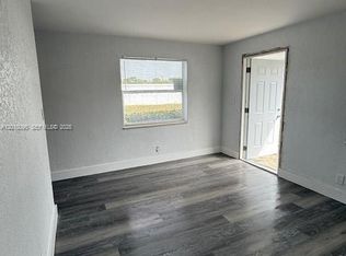 2880 SW 1st St APT 4, Fort Lauderdale, FL 33312