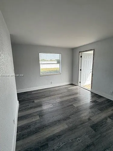 2880 SW 1st St #4 Photo 1