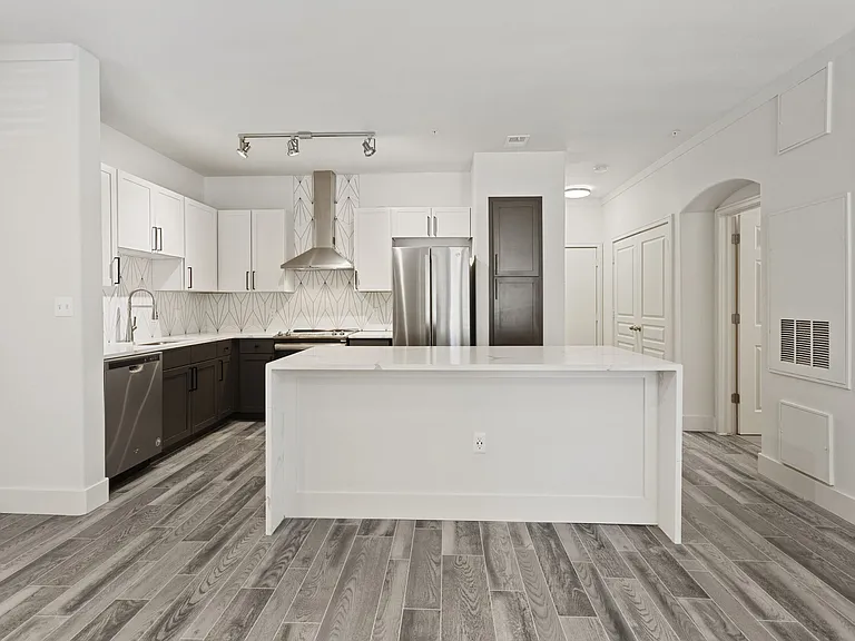 The Berkeley — Photo 11