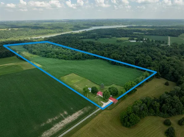 941 S Mount Pleasant Rd, Liberty, IN 47353
