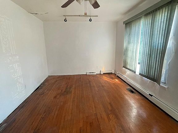 4th image of 13022 Springfield Boulevard