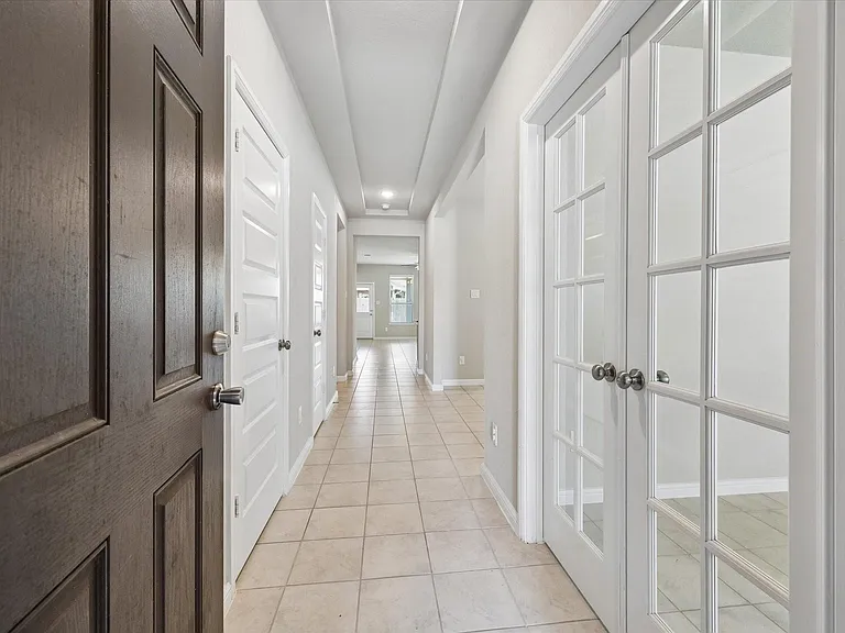 18111 Alora Springs Trc — Photo 2