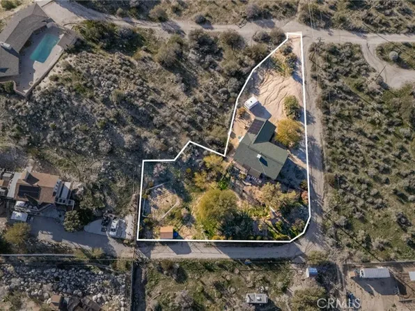 11585 Manana Dr, Morongo Valley, CA 92256