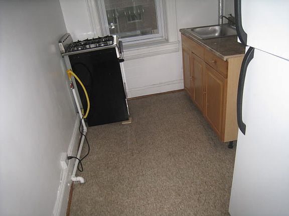 3rd image of 23-09 Steinway St #3F