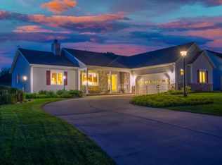 6420 Norfolk Ln, Racine, WI 53406