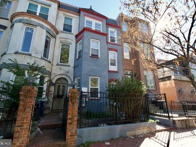 815 4th St NE, Washington, DC, 20002