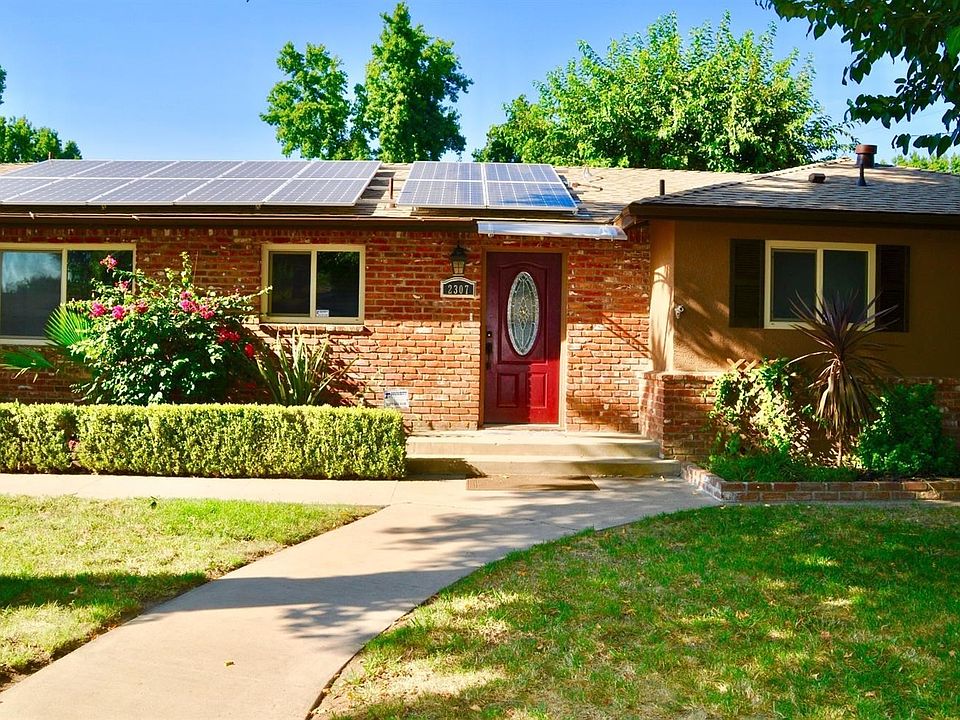 Welcome to 2307 Westminster Dr Modesto!