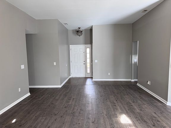 4th image of 5804 Rocky Trace Ct NW