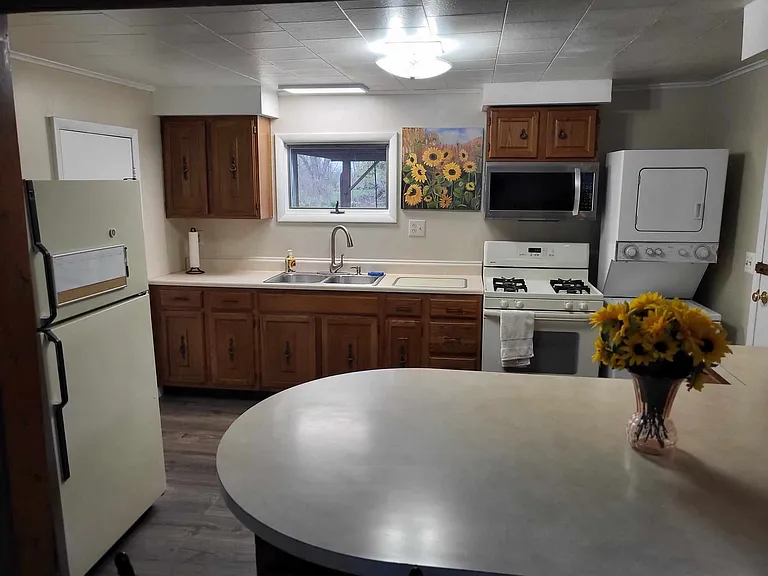 6427 Mill Pond Rd #A — Photo 3
