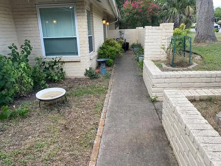 10608 Spicewood Club Dr — Photo 2