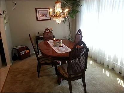 5th image of 156 Country Club Ln