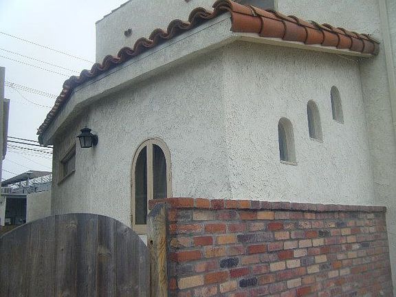 2nd image of 5615 Campo Walk