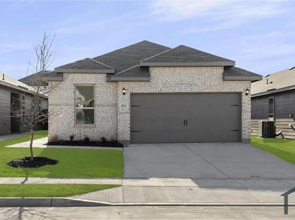 1821 Ash Oak Ln