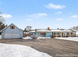 6325 8th Ave SW, Grandville, MI 49418