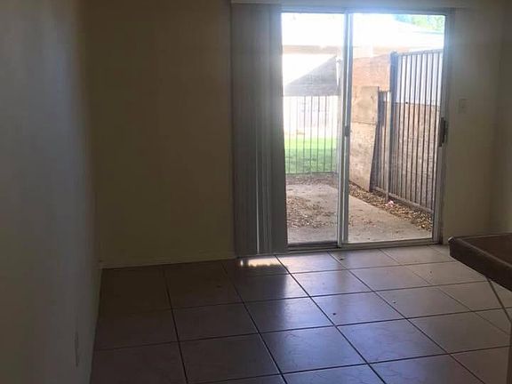 5th image of 201 Kaye Ct APT C