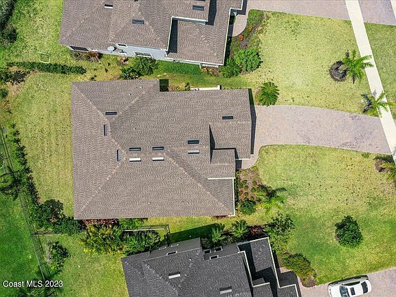 3rd image of 8208 Paragrass Ave