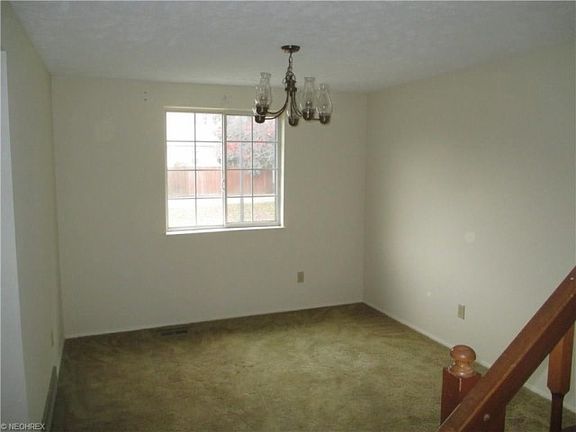 5th image of 7373 N Chestnut Commons Dr Unit H
