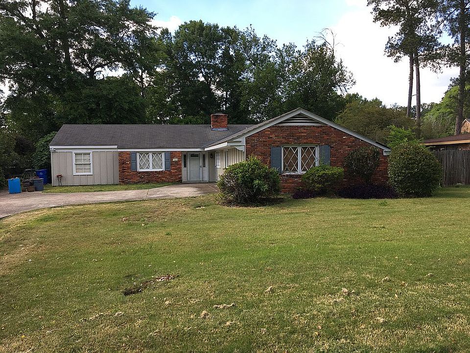 1st image of 3229 Flint Dr