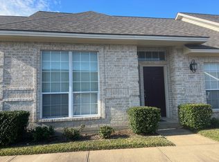 519 Fraternity Row, College Station, TX 77845
