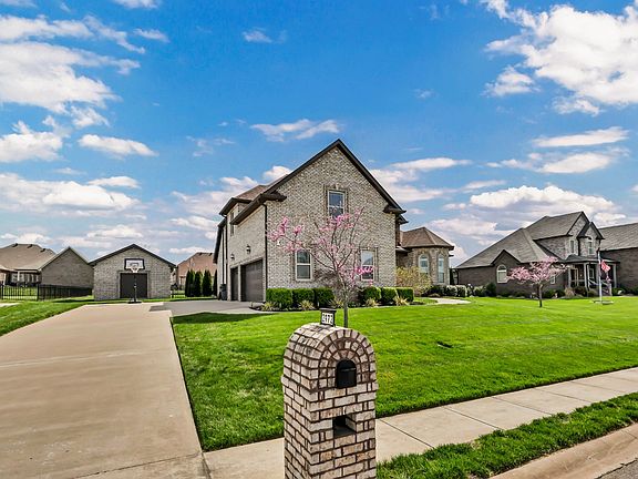 2nd image of 2972 Hartley Dr